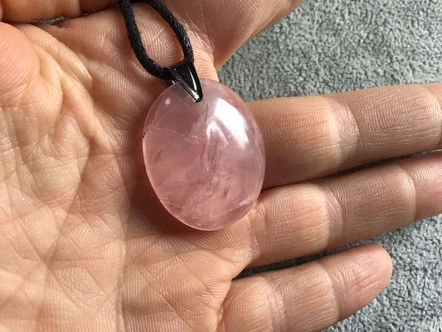 Pendentif-quartz-rose