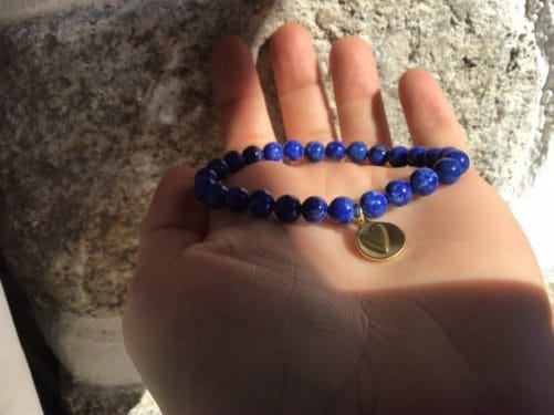 Bracelet lapis lazuli et décoration laiton
