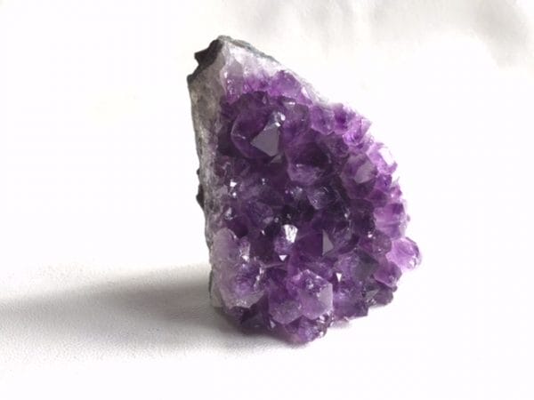 Morceau-amethyste-violette