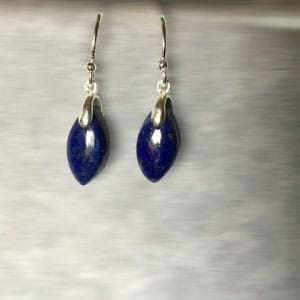 Lapis lazuli en boucles d’ oreilles