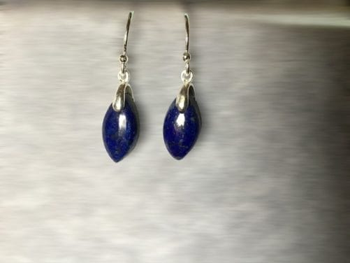 Lapis lazuli en boucles d’ oreilles
